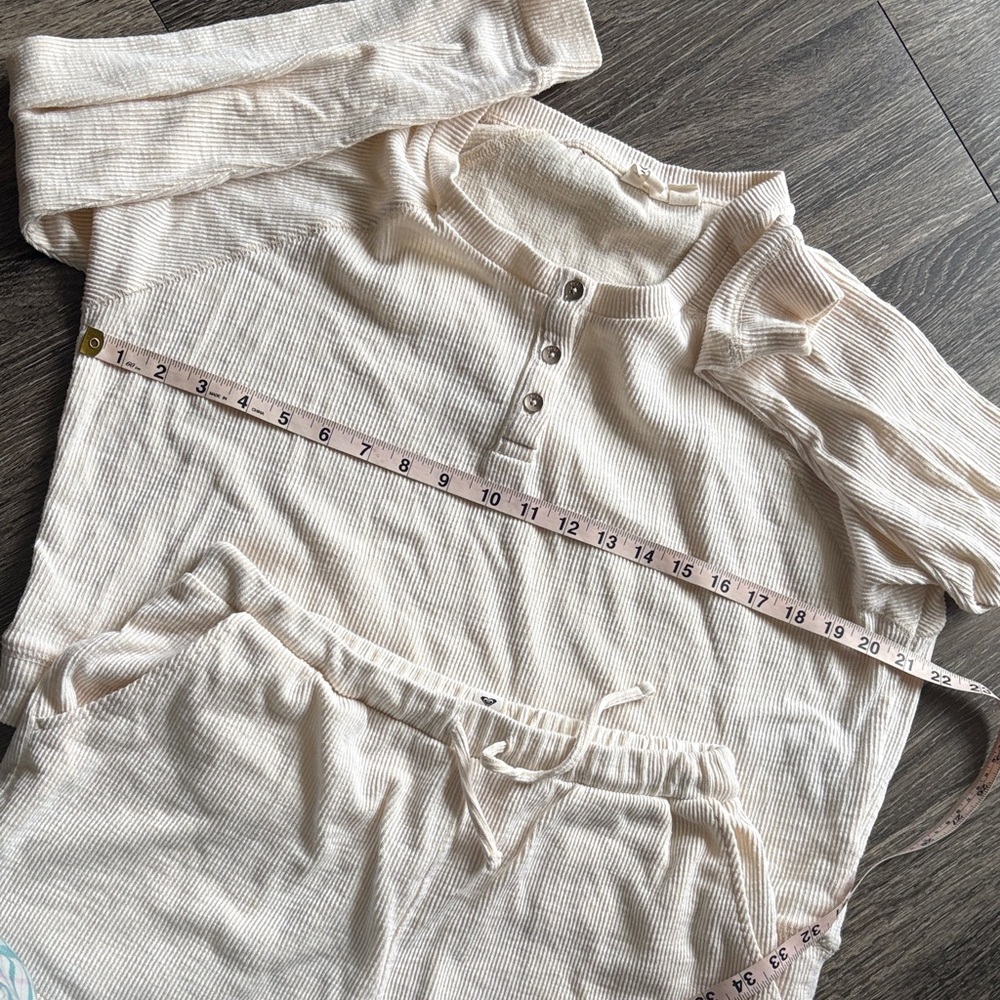 Roxy Two-Piece Lounge Set - image 6